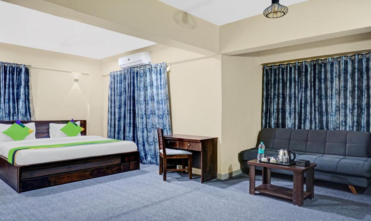 Treebo Tulip Hotel Pune Exterior photo